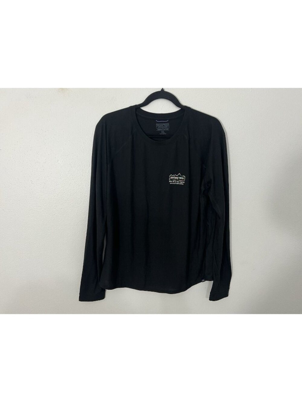 Patagonia Mens Capilene Cool Trail Save Our Home Planet Shirt Black XL
